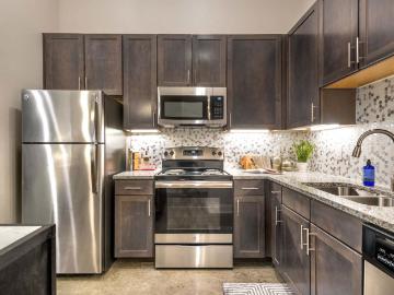 3 BR, 2 BA Apartment 1307 Ridge Road Unit 4131, Rockwall, TX 75087