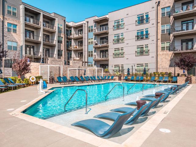 3 BR, 2 BA Apartment 1308 Lorna St Unit 3323, Charlotte, NC 28205