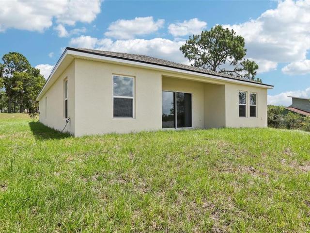 3 BR, 2 BA Apartment 13112 Siam Drive, Spring Hill, FL 34609