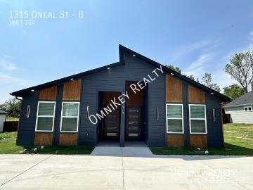 3 BR, 2 BA Apartment 1315 Oneal St, Commerce, TX 75428