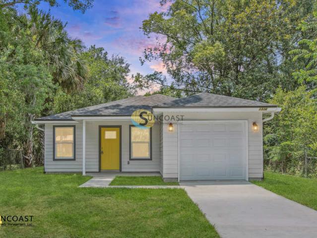 3 BR, 2 BA Apartment 1336 W 30th St, Jacksonville, FL 32209