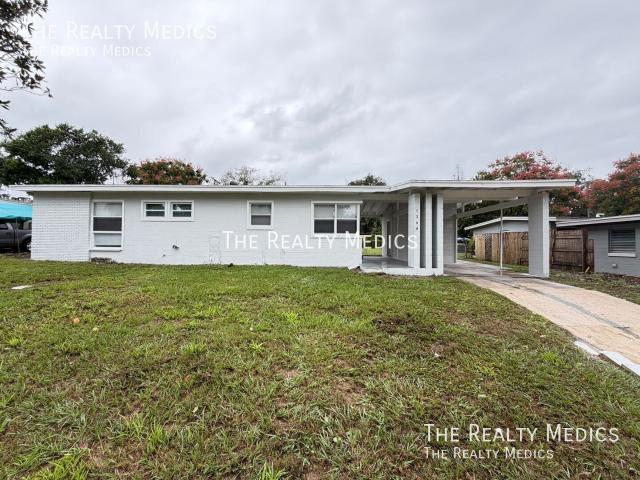 3 BR, 2 BA Apartment 1340 Barna Ave, Titusville, FL 32780