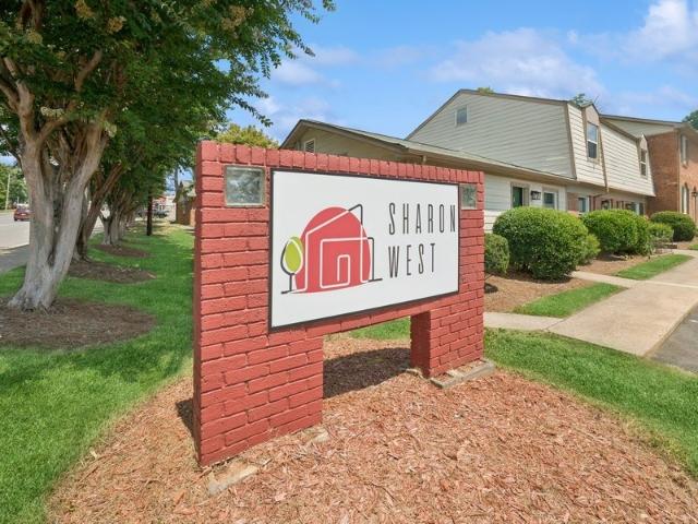 3 BR, 2 BA Apartment 1357 Sharon Rd W Unit 8615 I, Charlotte, NC 28210