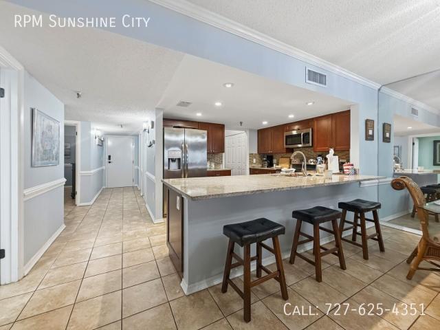 3 BR, 2 BA Apartment 13650 Gulf Blvd, Madeira Beach, FL 33708