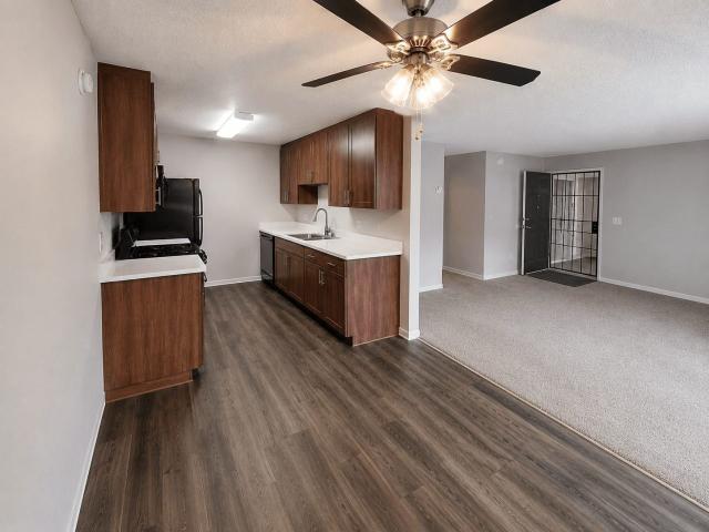 3 BR, 2 BA Apartment 1365 Broadway Unit 16, El Cajon, CA 92021