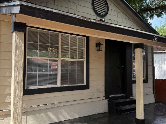 3 BR, 2 BA Apartment 136 PERSYN ST, San Antonio, TX 78207