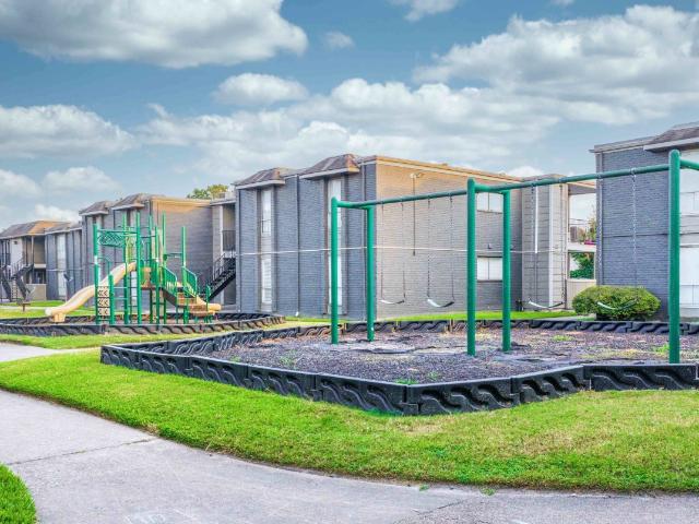 3 BR, 2 BA Apartment 1370 Afton Street Unit 751, Houston, TX 77055