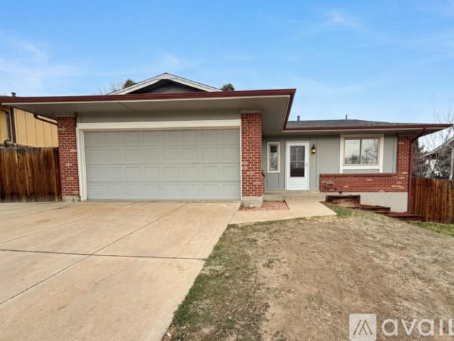 3 BR, 2 BA Apartment 13771 W Warren Dr, Lakewood, CO 80228