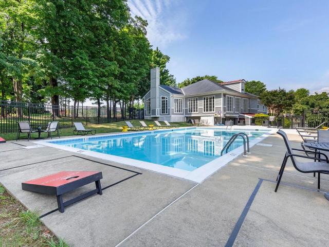 3 BR, 2 BA Apartment 1 Eaglewood Road Unit 200 2B, Annapolis, MD 21403