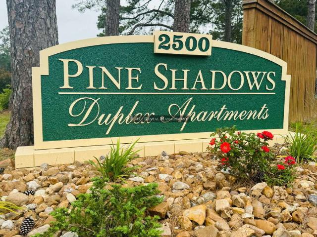 3 BR, 2 BA Apartment 2401 Clayborn Ln, Silsbee, TX 77656