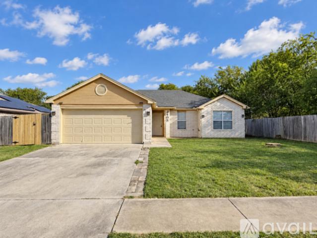 3 BR, 2 BA Apartment 2405 Thoroughbred Dr, Killeen, TX 76549