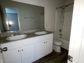 3 BR, 2 BA Apartment 2405 Village Drive, Bullhead City, AZ 86442