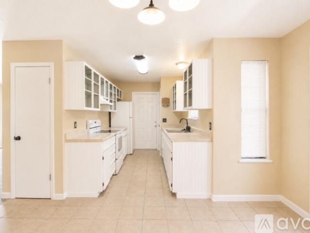3 BR, 2 BA Apartment 2408 Schwertner Dr, Killeen, TX 76543