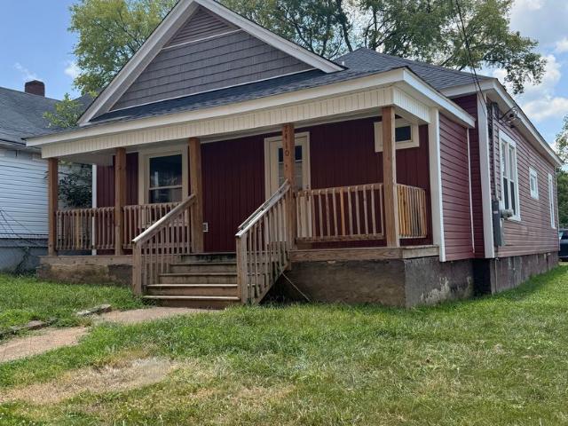 3 BR, 2 BA Apartment 2410 E 19th St, Chattanooga, TN 37404