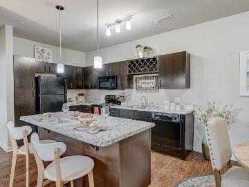 3 BR, 2 BA Apartment 24151 Beatrix Boulevard Unit 114, Port Charlotte, FL 33954