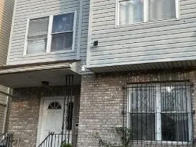 3 BR, 2 BA Apartment 241 1st St, Elizabethport, NJ 7206