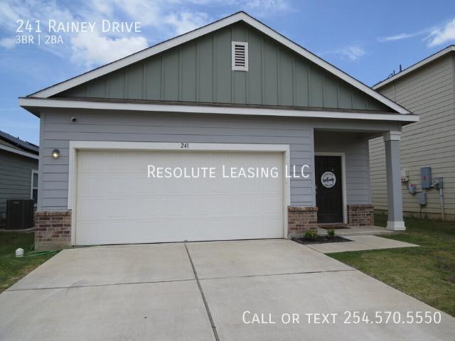 3 BR, 2 BA Apartment 241 Rainey Drive, Jarrell, TX 76537