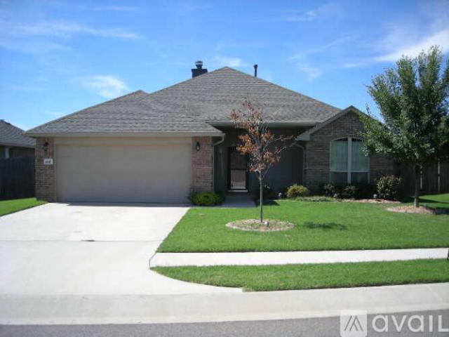 3 BR, 2 BA Apartment 2421 Vintage Park Ln, Yukon, OK 73099