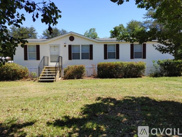 3 BR, 2 BA Apartment 2429 Hoods Chapel Rd, Blythe, GA 30805