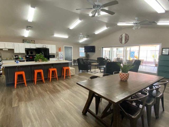 3 BR, 2 BA Apartment 2455 N Dodge Blvd Unit 07 204, Tucson, AZ 85716