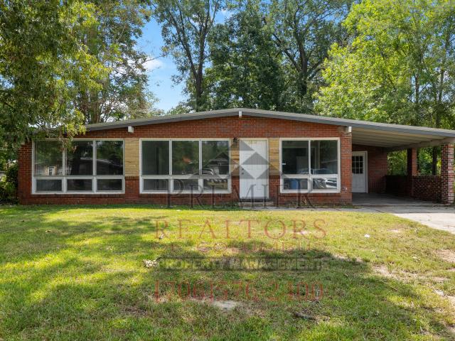 3 BR, 2 BA Apartment 2468 Walker St, Columbus, GA 31903