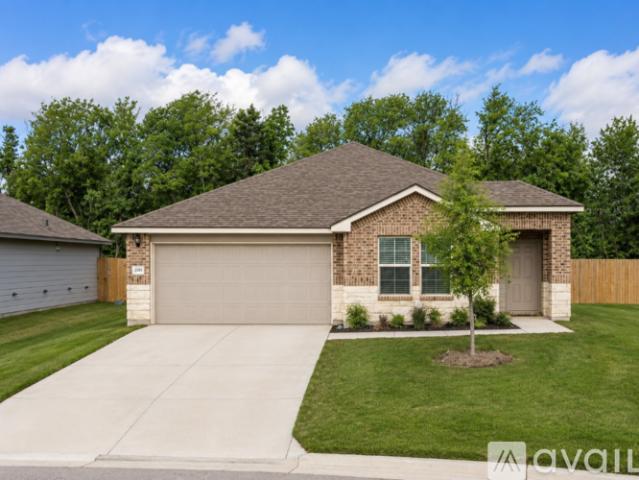 3 BR, 2 BA Apartment 2505 Rollett Dr, Temple, TX 76504