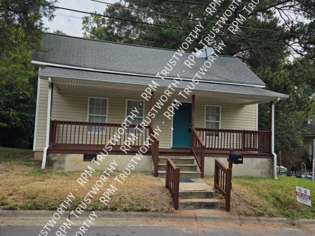 3 BR, 2 BA Apartment 2507 Hart St, Durham, NC 27703