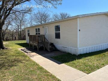 3 BR, 2 BA Apartment 2520 East 7Th Avenue, Stillwater, OK 74074