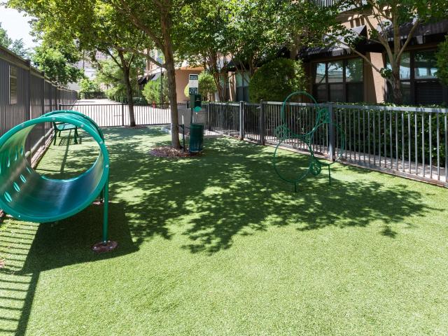 3 BR, 2 BA Apartment 2525 McCue Road Unit 1 323, Houston, TX 77056