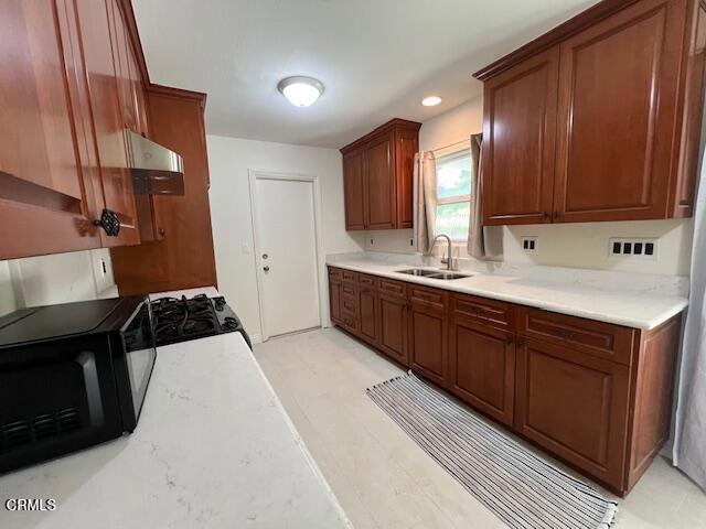 3 BR, 2 BA Apartment 2534 Inca Court, Ventura, CA 93001