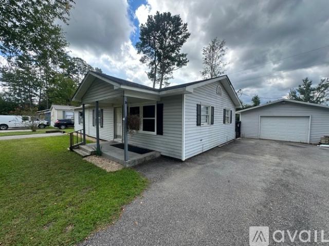 3 BR, 2 BA Apartment 2536 Dargan Circle, Conway, SC 29526