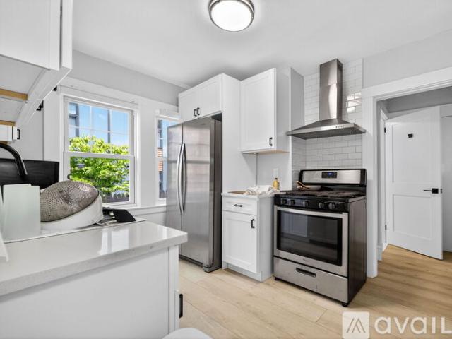 3 BR, 2 BA Apartment 254 Main St, Unit 1, Medford, MA 02155