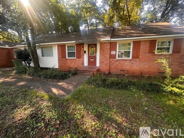 4 BR, 2 BA Apartment 2616 Locust St, Montgomery, AL 36107