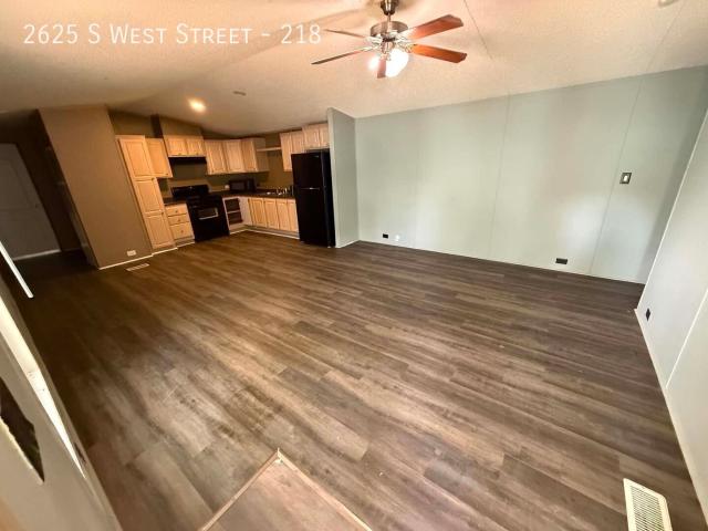 3 BR, 2 BA Apartment 2625 S West Street, Wichita, KS 67217