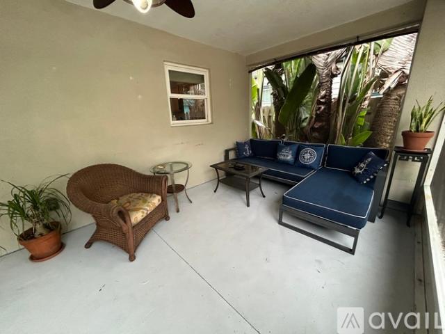 3 BR, 2 BA Apartment 2627 Dartmouth Avenue North, St. Petersburg, FL 33713