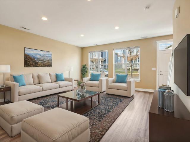 3 BR, 2 BA Apartment 2652 East Cathcart Street Unit 2501 2501 4, Bloomington, IN 47401