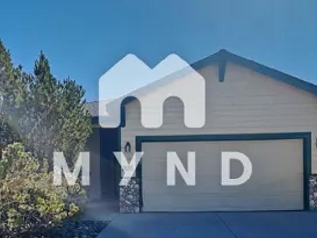 3 BR, 2 BA Apartment 2693 Table Rock Dr, Carson City, NV 89706
