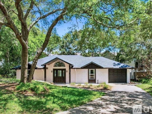 3 BR, 2 BA Apartment 2695 Ocean Drive, Fernandina Beach, FL 32034
