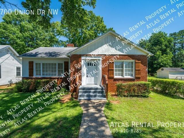 3 BR, 2 BA Apartment 2700 Union Dr NW, Huntsville, AL 35816