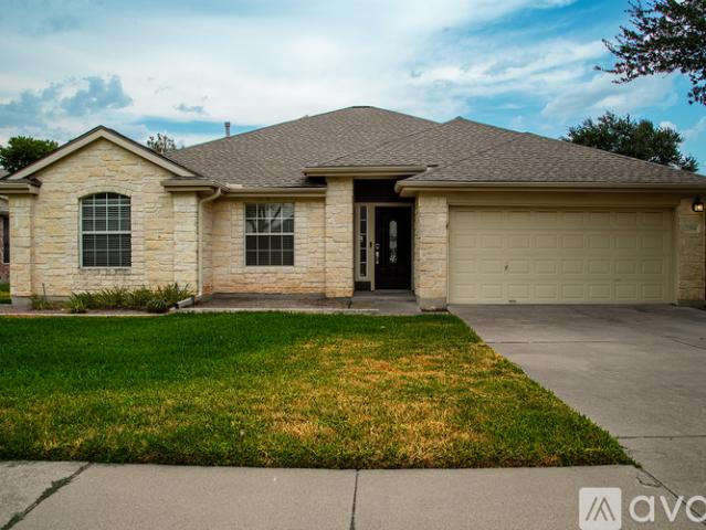 3 BR, 2 BA Apartment 2704 Butler National Drive, Pflugerville, TX 78660