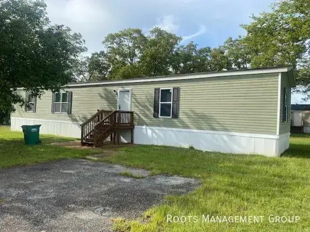 3 BR, 2 BA Apartment 2710 West Oakridge #41, Albany, GA 31721
