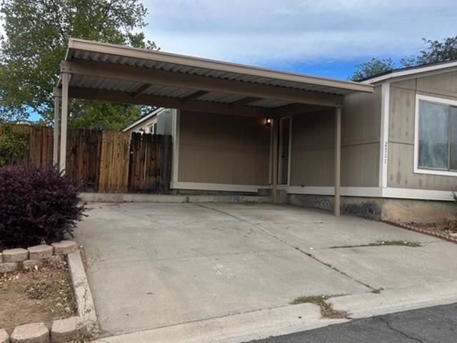 3 BR, 2 BA Apartment 2711 Zinnia Ave, Reno, NV 89512