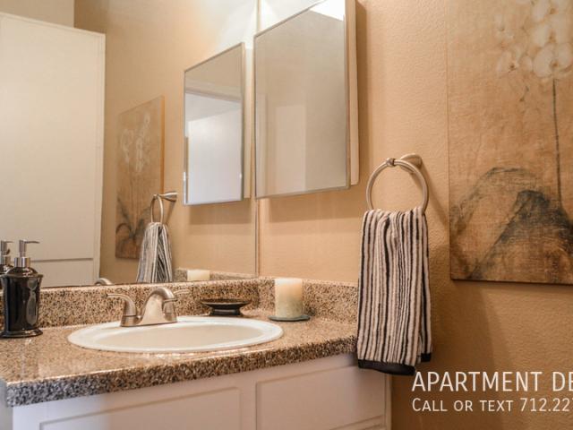 3 BR, 2 BA Apartment 27315 Southwest FwyÂ, Rosenberg, TX 77471