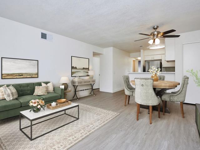 3 BR, 2 BA Apartment 28856 N.Silver Saddle Circle Unit 26 202, Canyon Country, CA 91387