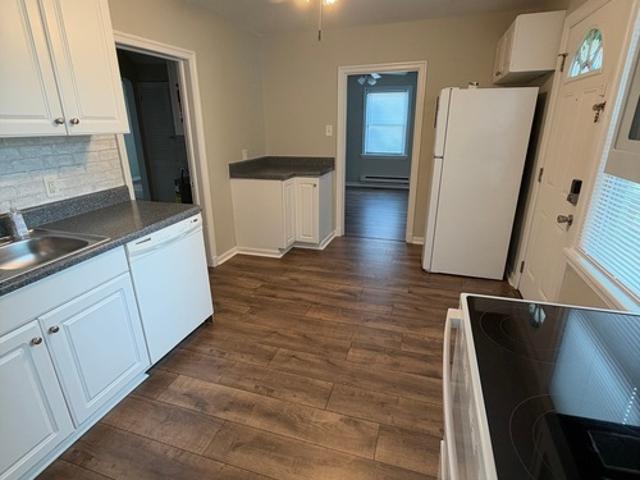 3 BR, 2 BA Apartment 28 Byers Avenue, Portsmouth, VA 23701
