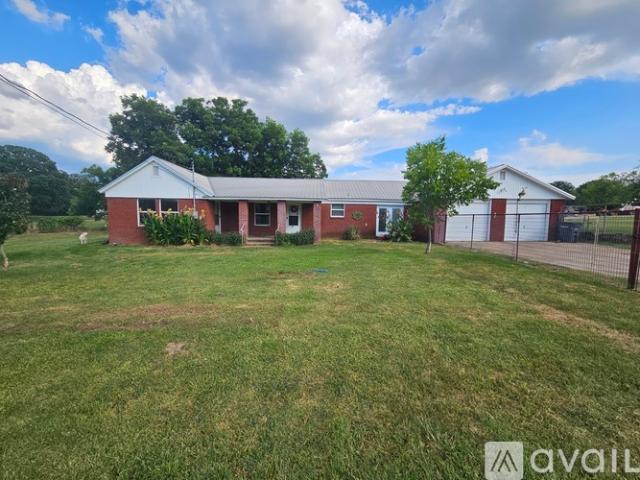 3 BR, 2 BA Apartment 2901 Ranger Hwy, Weatherford, TX 76088