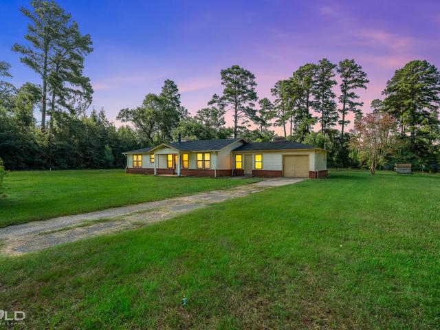 3 BR, 2 BA Apartment 2903 Williamson Way, Shreveport, LA 71118