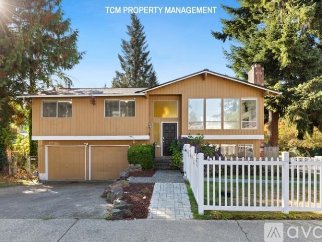 3 BR, 2 BA Apartment 2922 168th St SE, Bothell, WA 98012