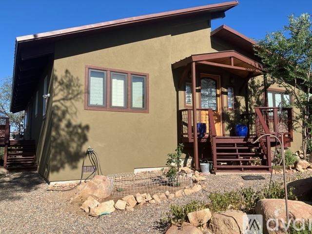 3 BR, 2 BA Apartment 2008 Acorn Drive Main House, Unit 1, Prescott, AZ 86305