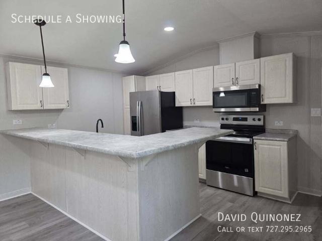 3 BR, 2 BA Apartment 200 Whittington Dr Madisonville, KY 42431